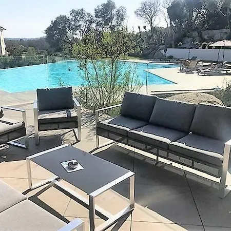 Apartmán T2 Neuf En Rez De Jardin Dans Domaine De Standing Porto-Vecchio (Corsica)