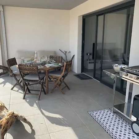 T2 Neuf En Rez De Jardin Dans Domaine De Standing Appartamento Porto Vecchio