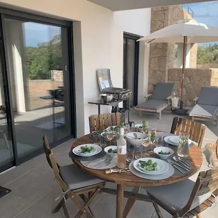 T2 Neuf En Rez De Jardin Dans Domaine De Standing * Porto Vecchio