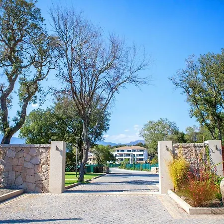T2 Neuf En Rez De Jardin Dans Domaine De Standing *